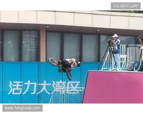 孙思蓓勇夺城市自行车世锦赛冠军为中国赢得历史首金 孙思蓓勇夺城市自行车世锦赛冠军为中国赢得历史首金